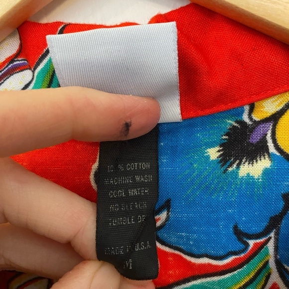 SunForce Mens Vintage 1980s Hawaiian Shirt Size Medium Slim Fit Red Button Down - Picture 7 of 8